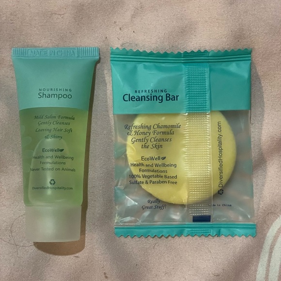 Set of 10 travel shampoo & cleansing bars airbnb vrbo amenity package - Picture 3 of 6